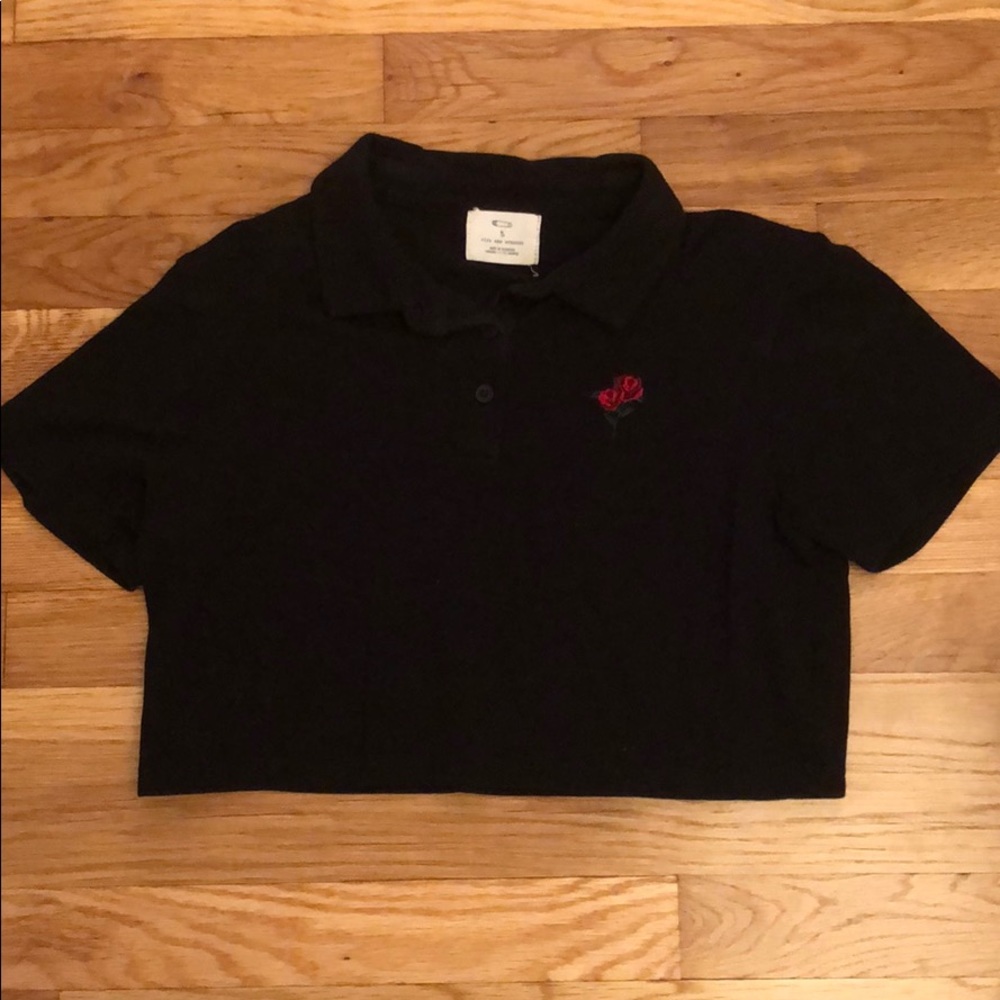 Pins and Needles cropped collared top